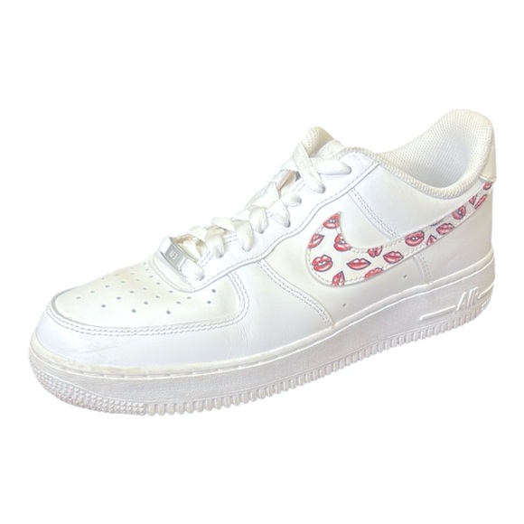 Nike Air Force 1 Low White Red Lips Women’s Sneakers Size 9.5 - Picture 4 of 12